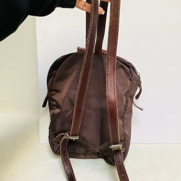 ROOTS CANADA BROWN BACKPACK LEATHER NYLON EUC